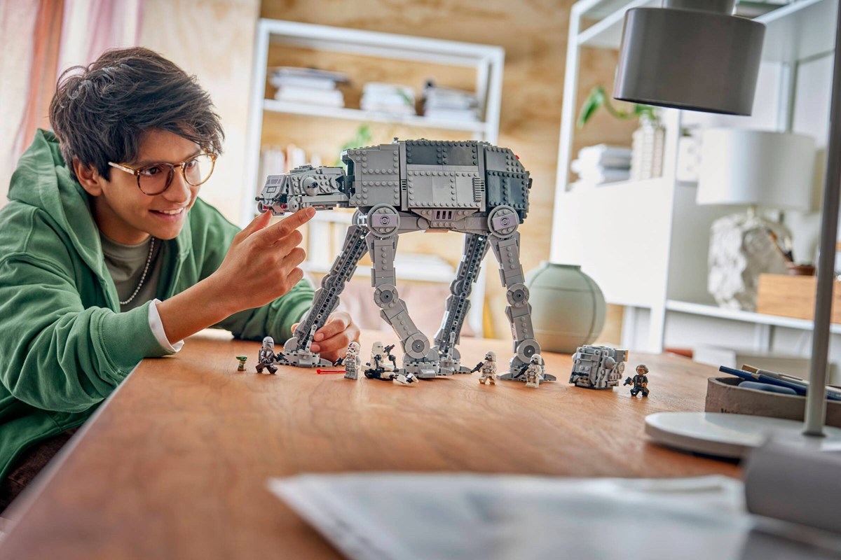 75454 STAR WARS AT-AT™ Resztek Imperium i INT-4