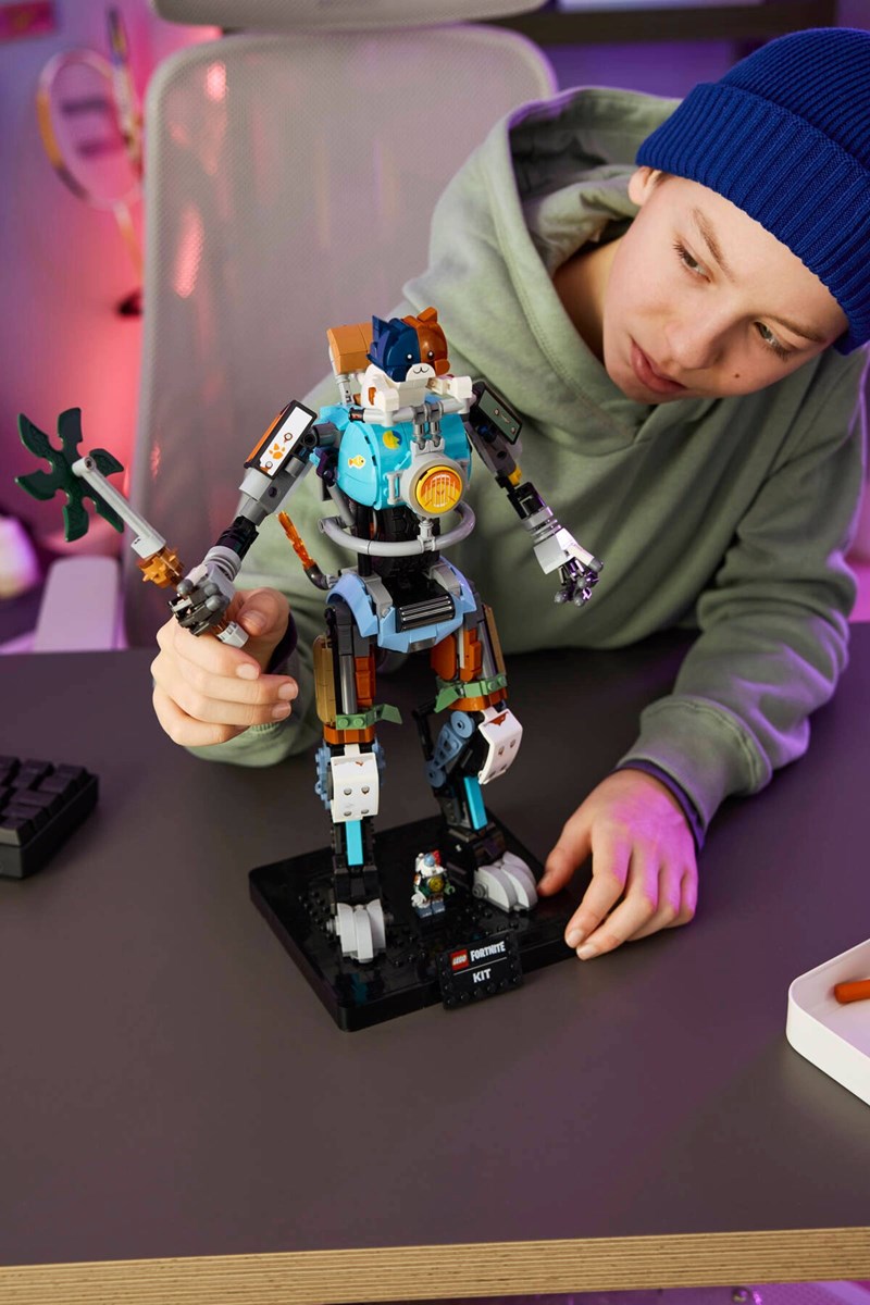 77081 Fortnite Kitek