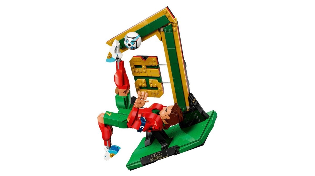 43016 Editions Cristiano Ronaldo - piłkarska legen
