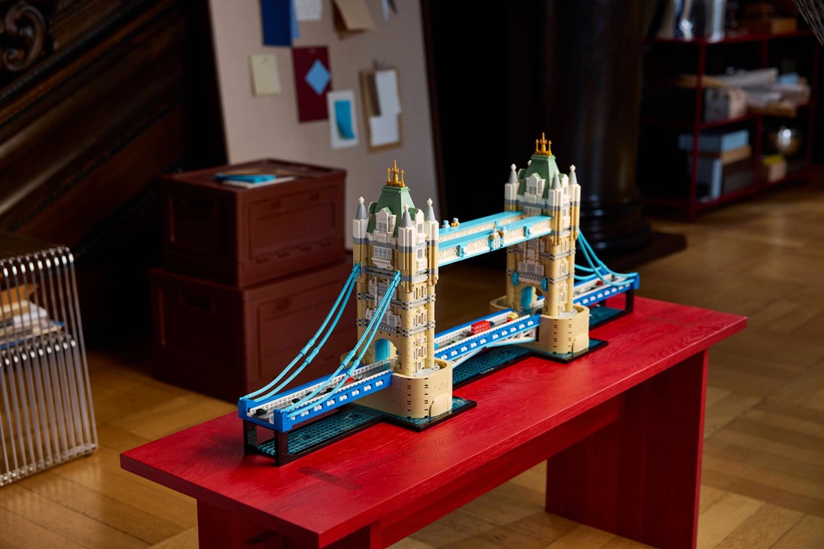 21067 Architecture Tower Bridge