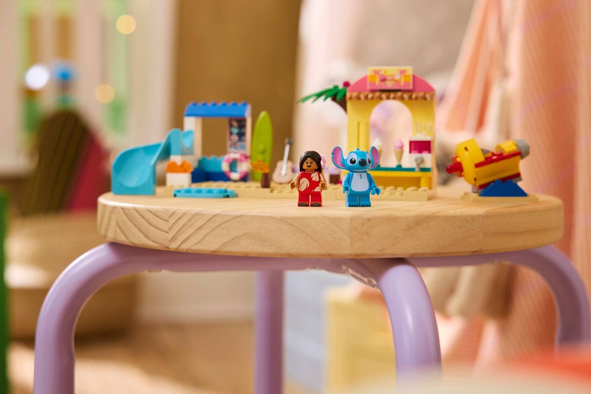 43280 Diney Zabawa na plaży z Lilo i Stitchem